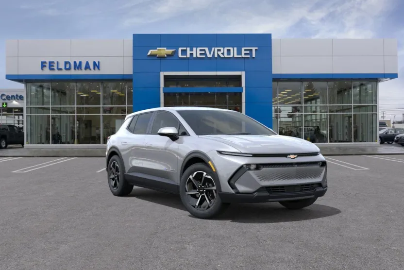 2026 Chevrolet Equinox EV 1LT photo 1