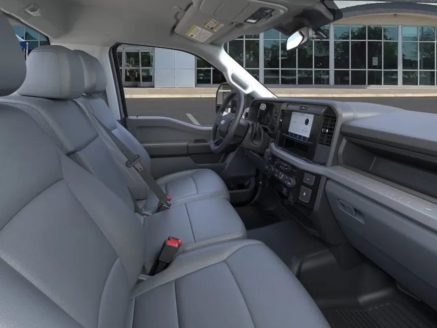 2025 Ford F-250 XL photo 1