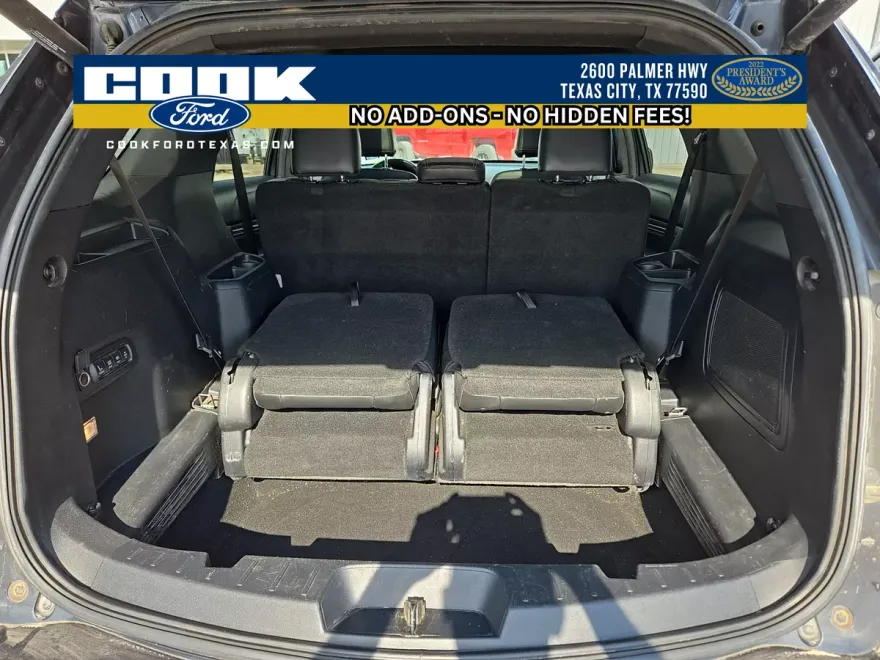 2017 Ford Explorer Limited photo 1