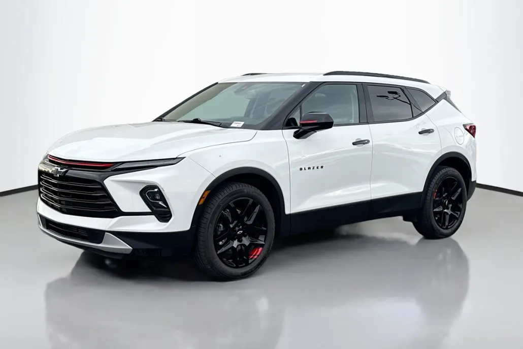 2023 Chevrolet Blazer 2LT photo 1
