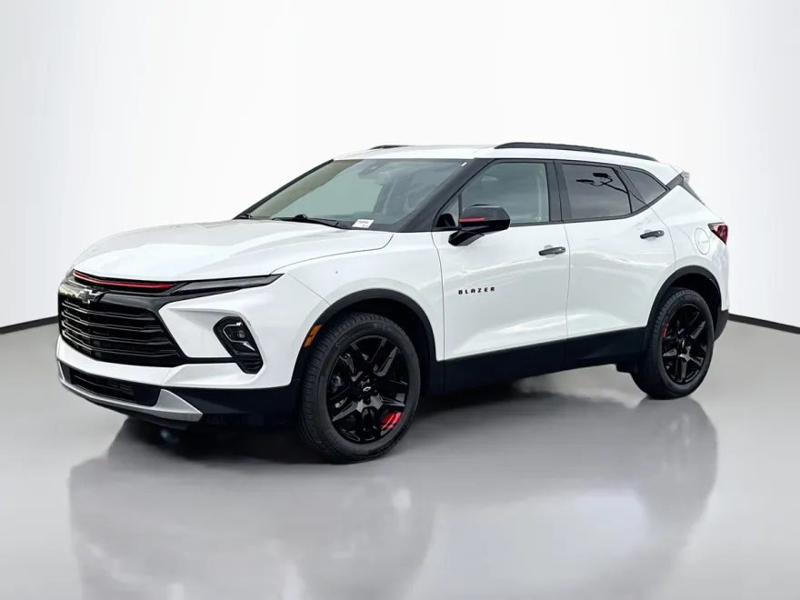 2023 Chevrolet Blazer 2LT photo 1