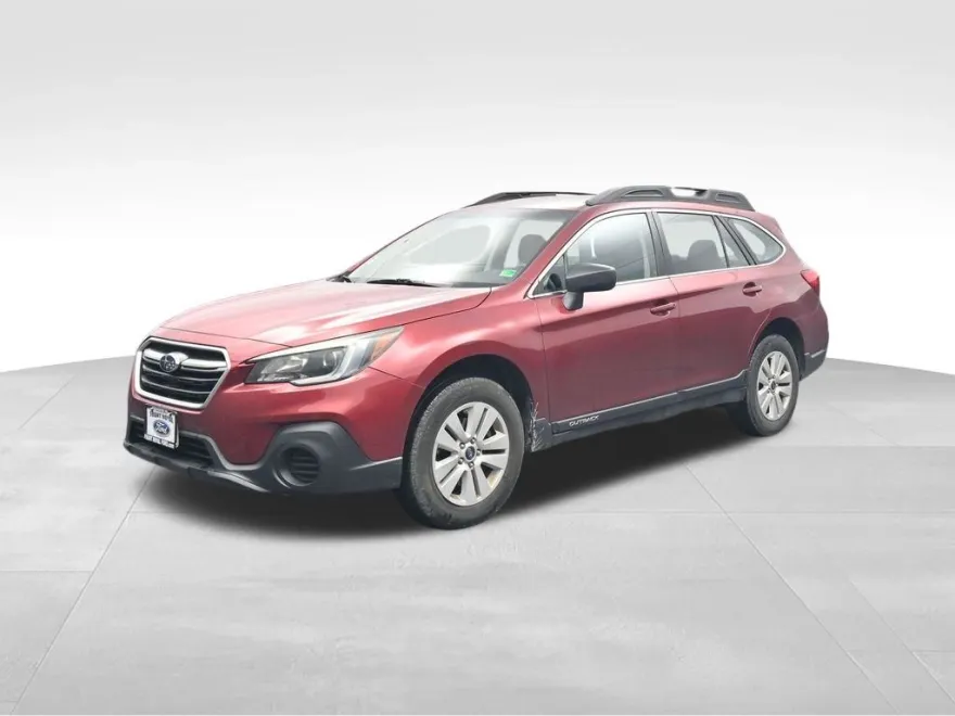 2019 Subaru Outback 2.5i photo 1