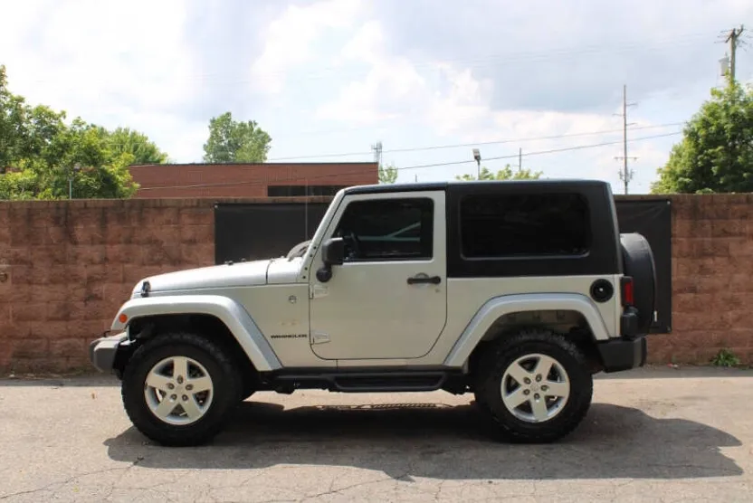 2007 Jeep Wrangler Unlimited Sahara photo 1