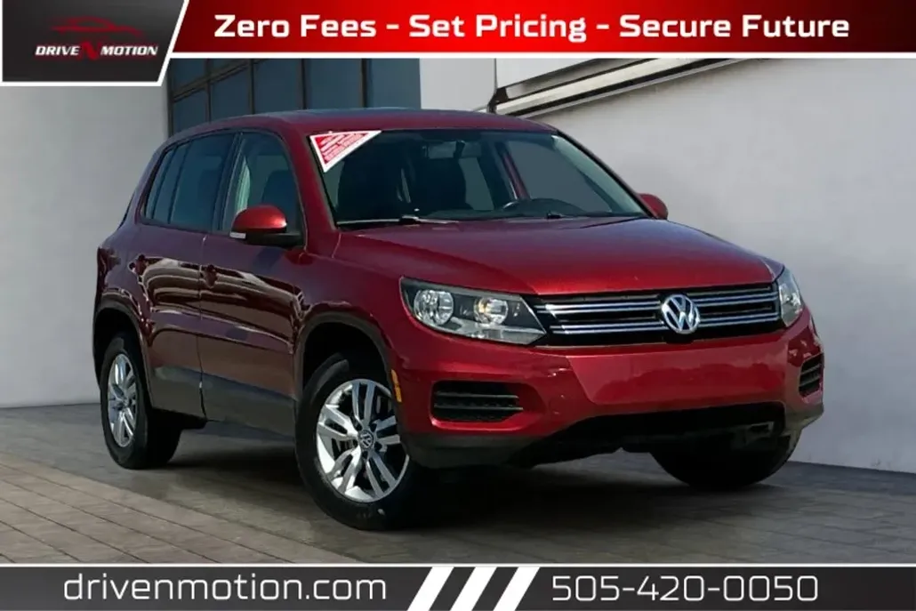 2013 Volkswagen Tiguan Sport photo 1