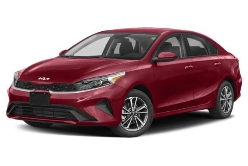 2023 Kia Forte LXS photo 1