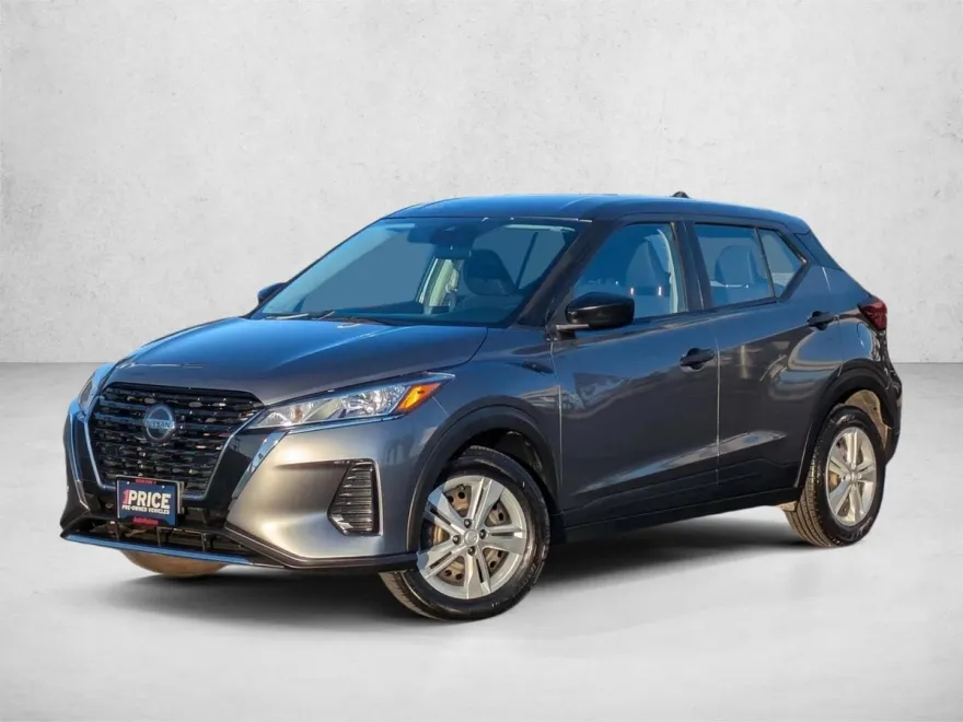 2021 Nissan Kicks S photo 1