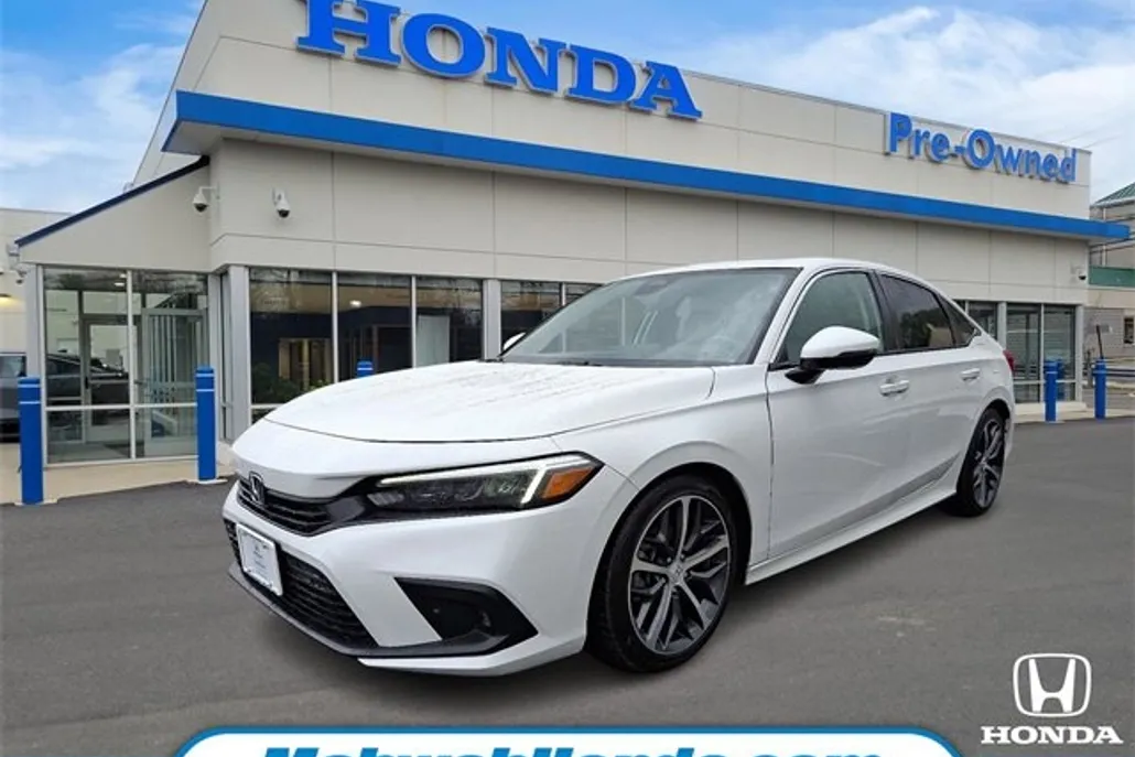 2024 Honda Civic Touring photo 1