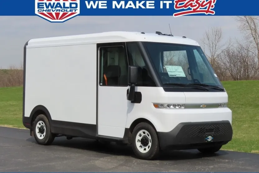 2025 Chevrolet BrightDrop 400 photo 1