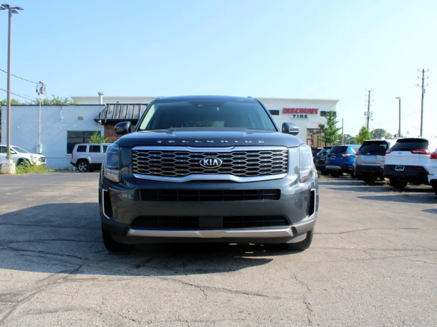 2020 Kia Telluride S photo 1