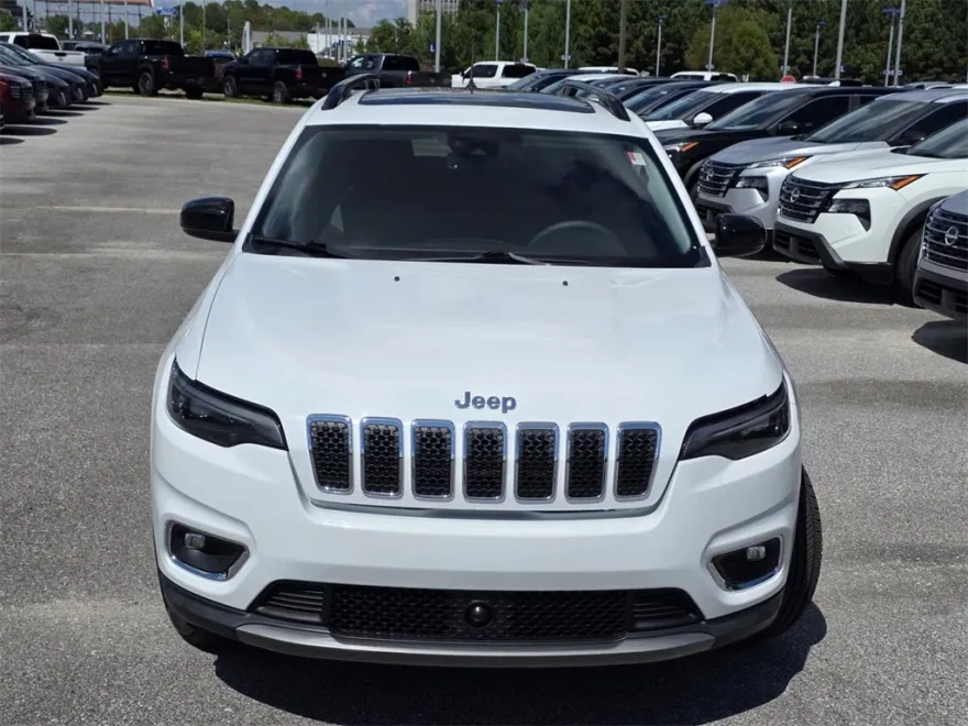 2022 Jeep Cherokee Limited photo 1