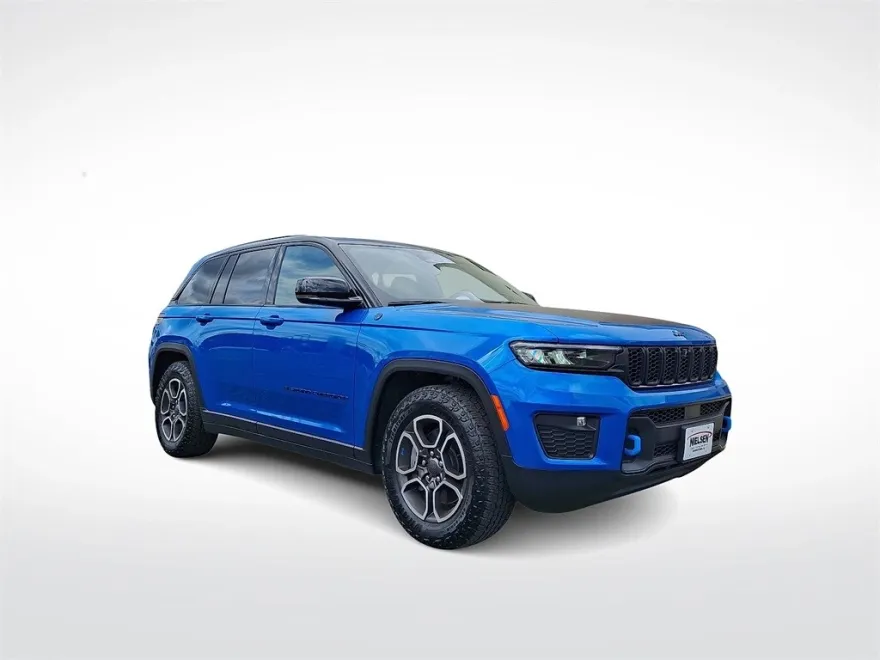 2023 Jeep Grand Cherokee Trailhawk 4xe photo 1