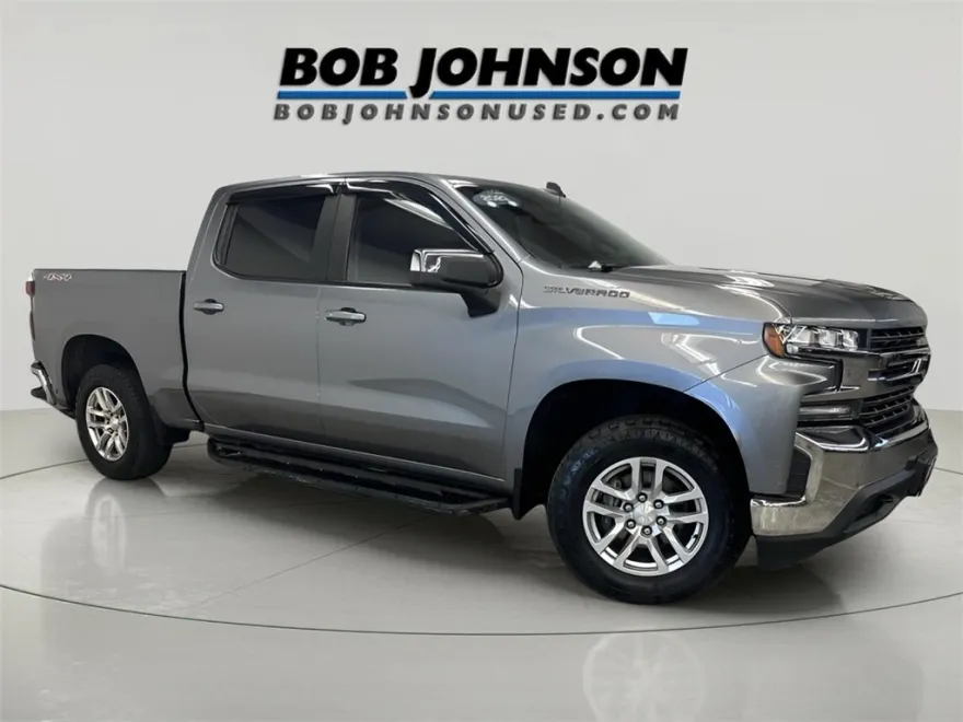 2021 Chevrolet Silverado 1500 LT photo 1