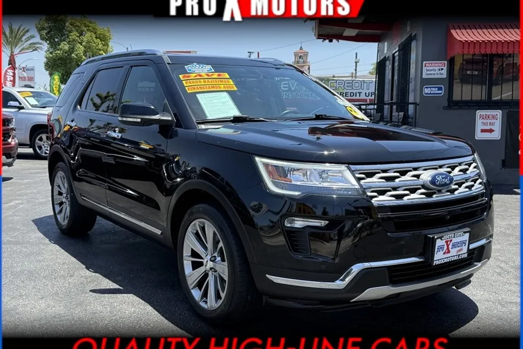 2018 Ford Explorer Limited photo 1