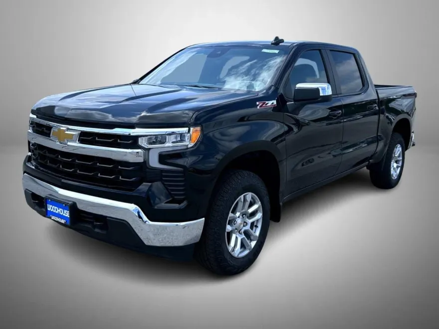 2025 Chevrolet Silverado 1500 LT photo 1