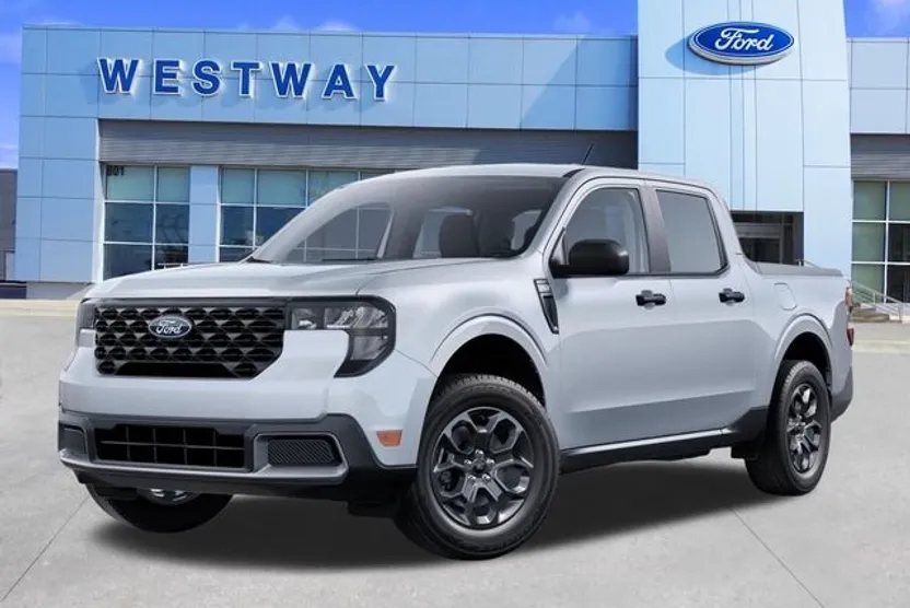 2025 Ford Maverick XLT photo 1