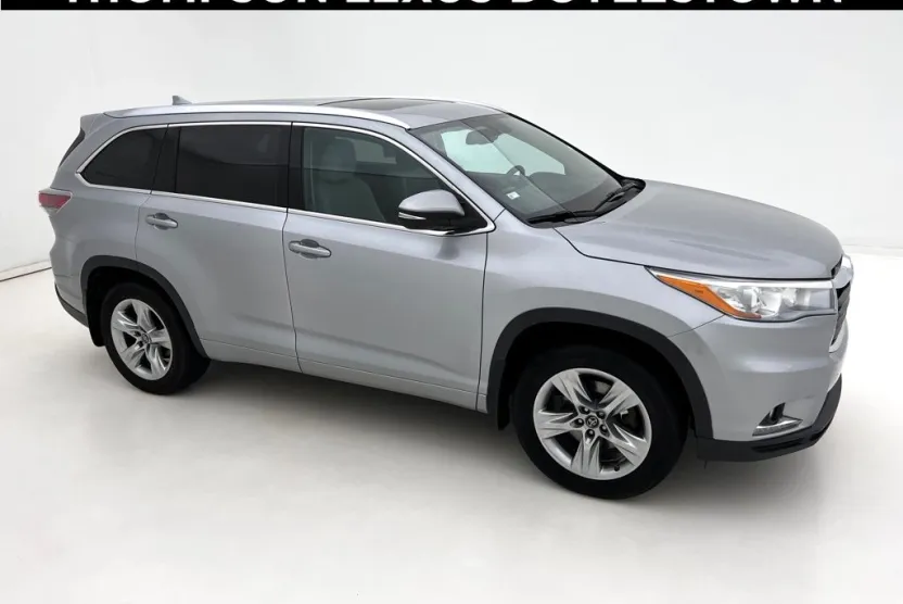 2016 Toyota Highlander Limited photo 1
