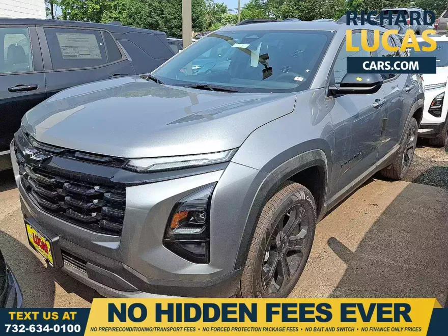 2026 Chevrolet Equinox LT photo 1