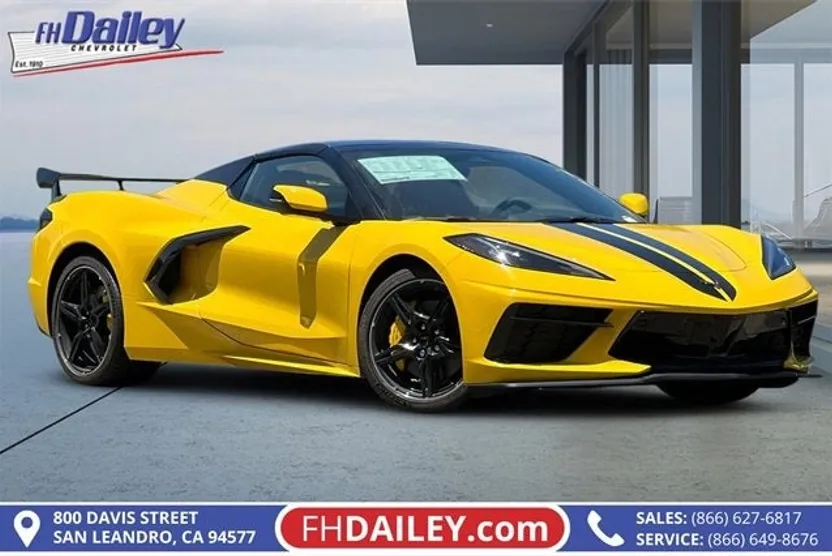 2025 Chevrolet Corvette Stingray 2LT photo 1