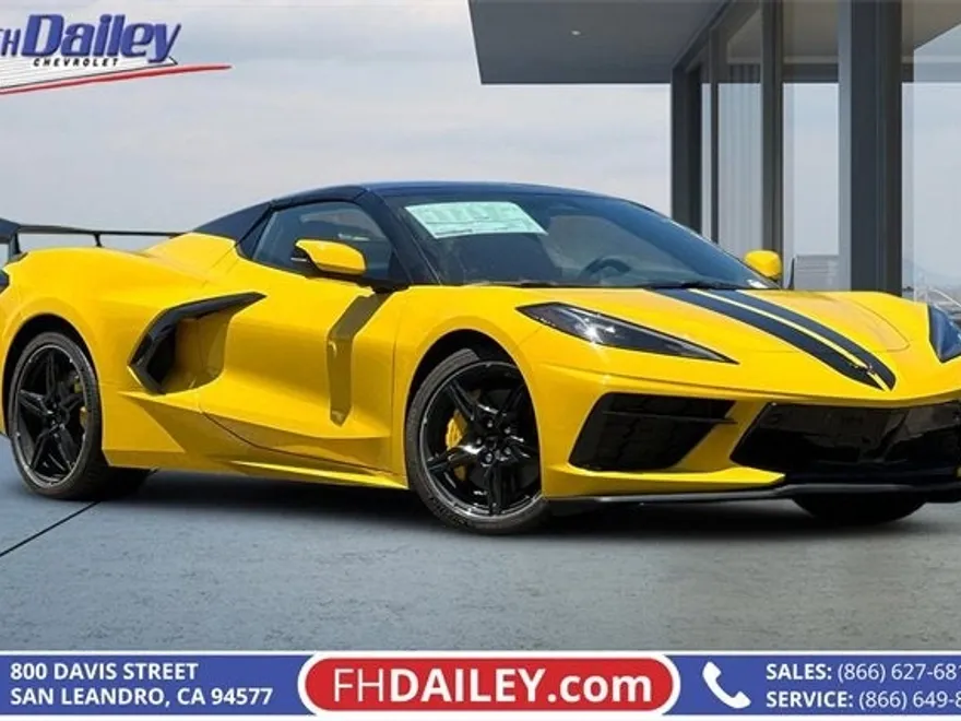 2025 Chevrolet Corvette Stingray 2LT photo 1