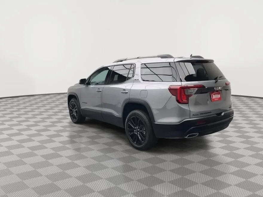 2023 Gmc Acadia SLE photo 1