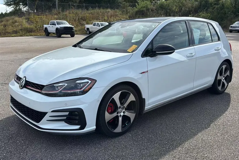 2019 Volkswagen Golf GTI Autobahn photo 1