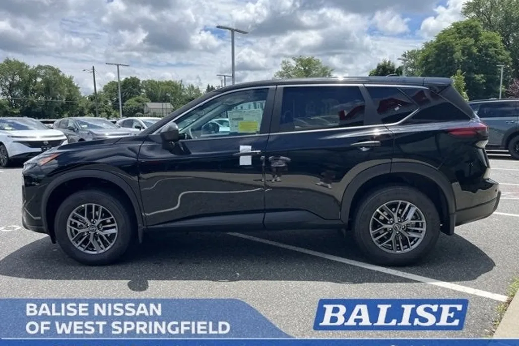 2025 Nissan Rogue S photo 1