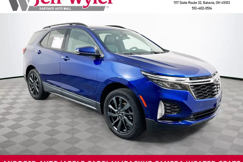 2023 Chevrolet Equinox RS photo 1