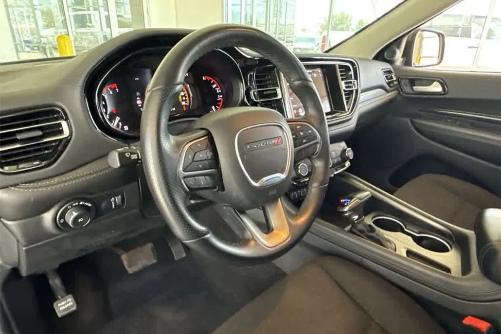 2022 Dodge Durango SXT photo 1