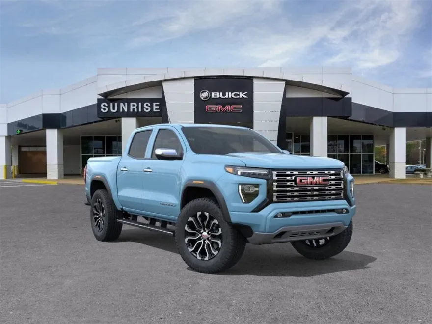 2026 Gmc Canyon Denali photo 2