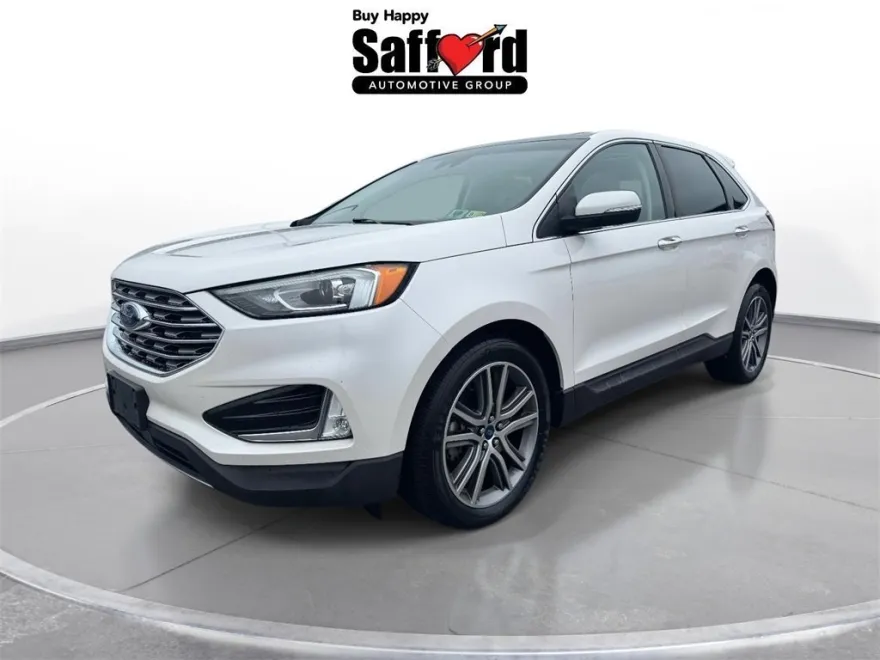 2019 Ford Edge Titanium photo 1