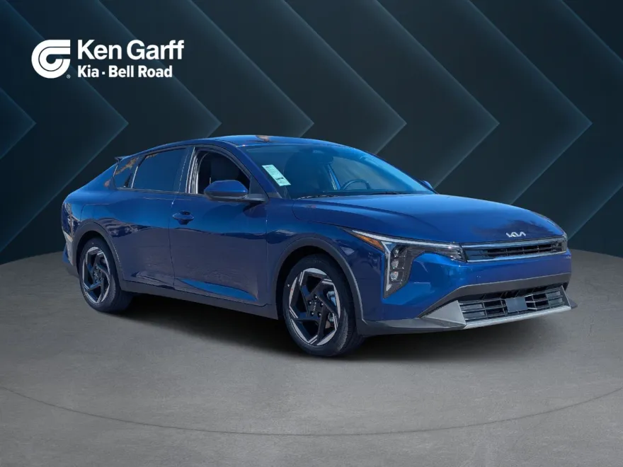 2025 Kia K4 EX photo 1