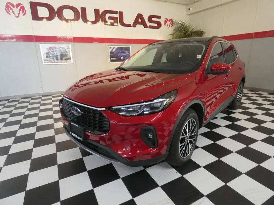 2024 Ford Escape photo 1