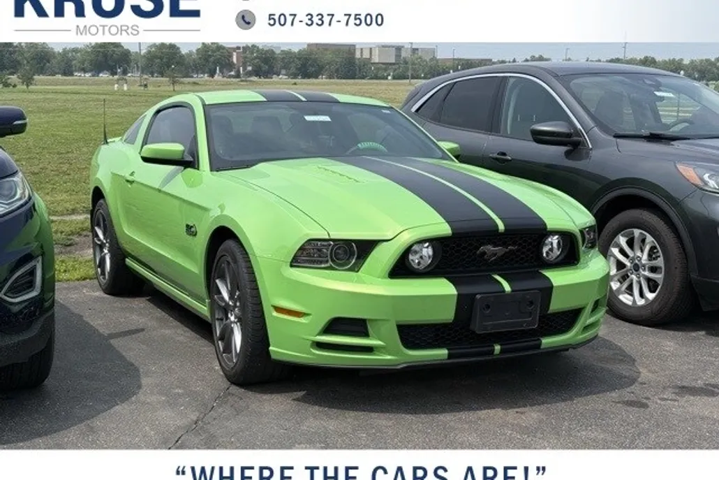2014 Ford Mustang GT photo 1