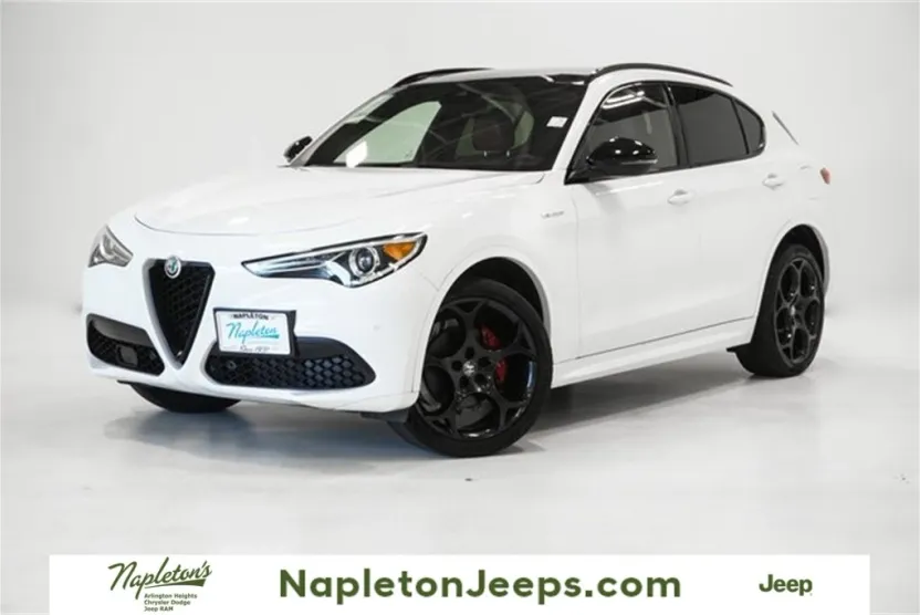 2022 Alfa Romeo Stelvio Ti Sport photo 1
