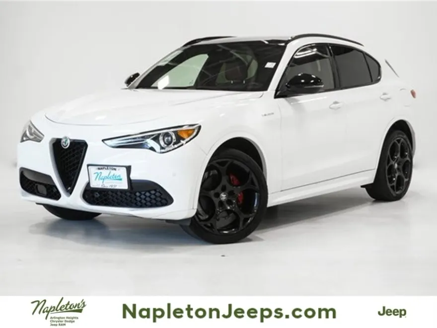 2022 Alfa Romeo Stelvio Ti Sport photo 1