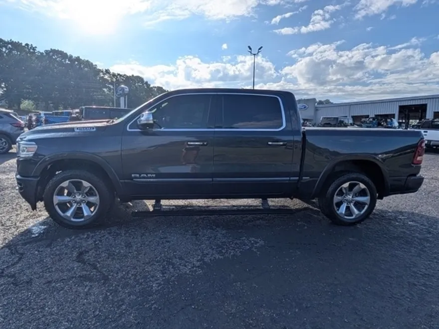 2020 Ram 1500 Limited photo 1