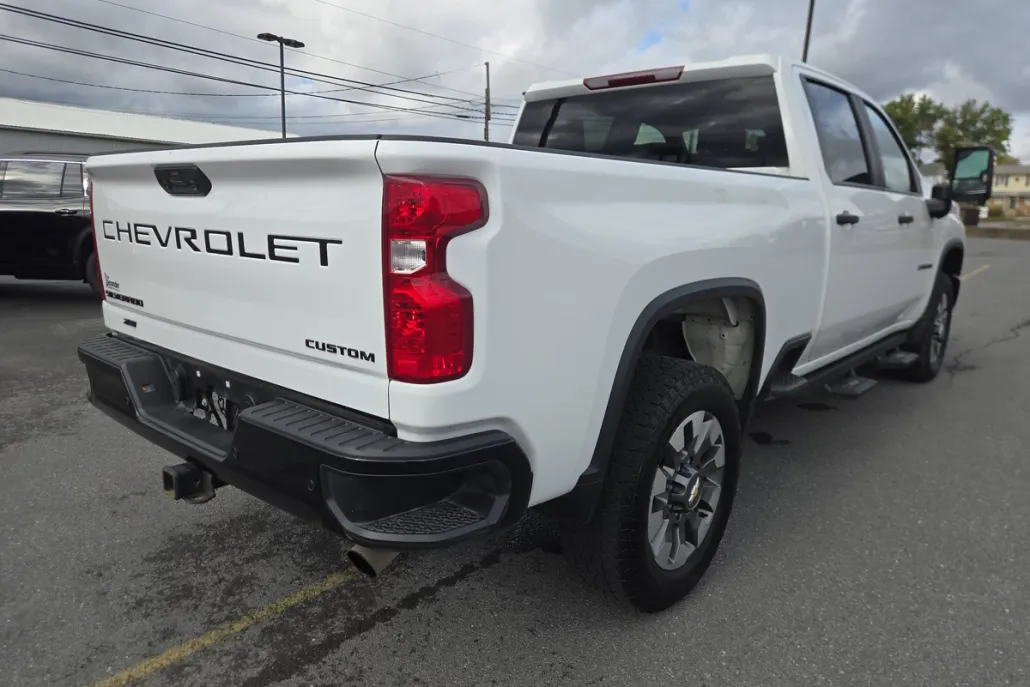 2024 Chevrolet Silverado 2500HD Custom photo 1