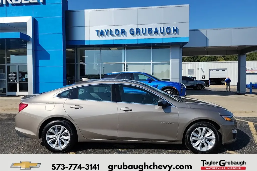2025 Chevrolet Malibu 1LT photo 1