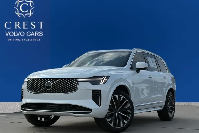 2026 Volvo XC90 B5 Core photo 1