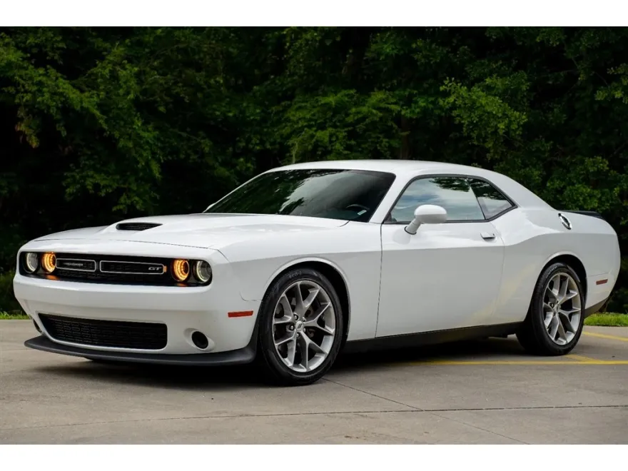 2023 Dodge Challenger GT photo 1