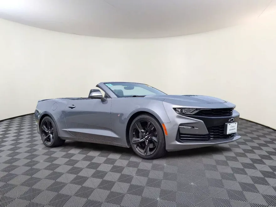 2019 Chevrolet Camaro SS photo 1