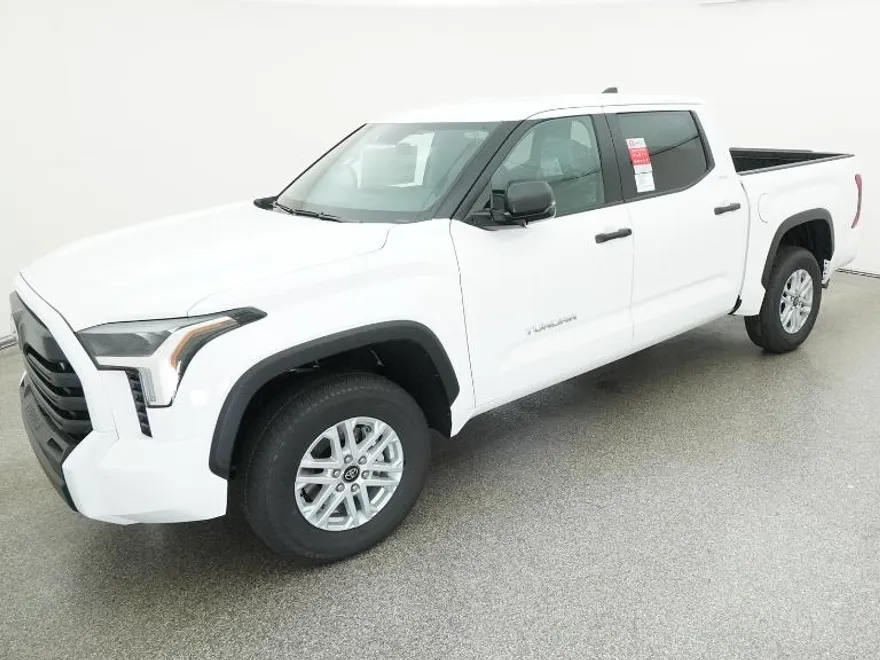 2026 Toyota Tundra SR5 CrewMax photo 1
