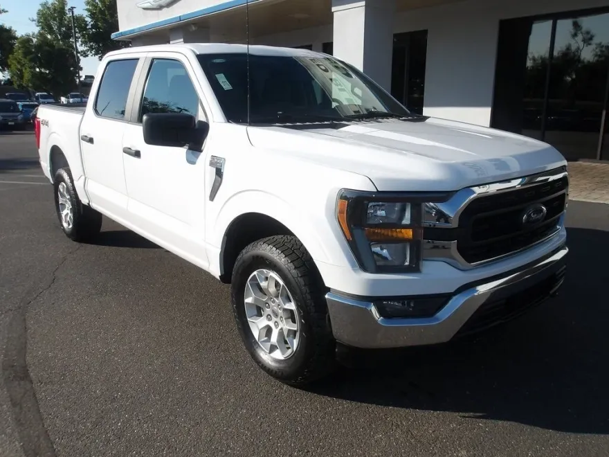 2023 Ford F-150 XLT photo 1