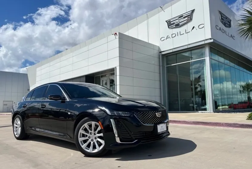 2024 Cadillac CT5 Luxury photo 1