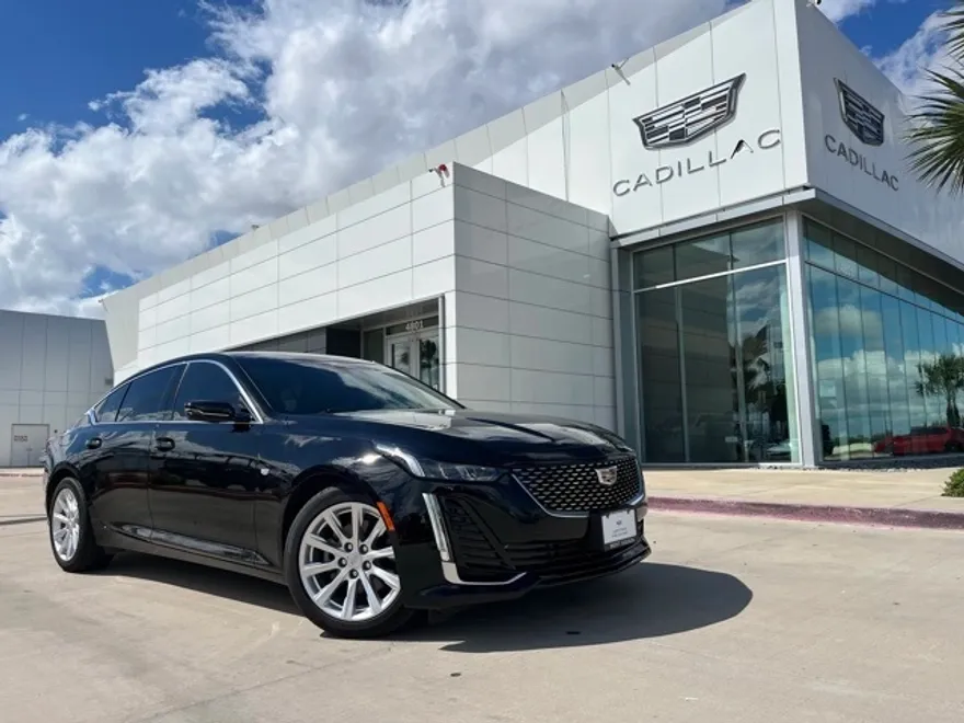 2024 Cadillac CT5 Luxury photo 1