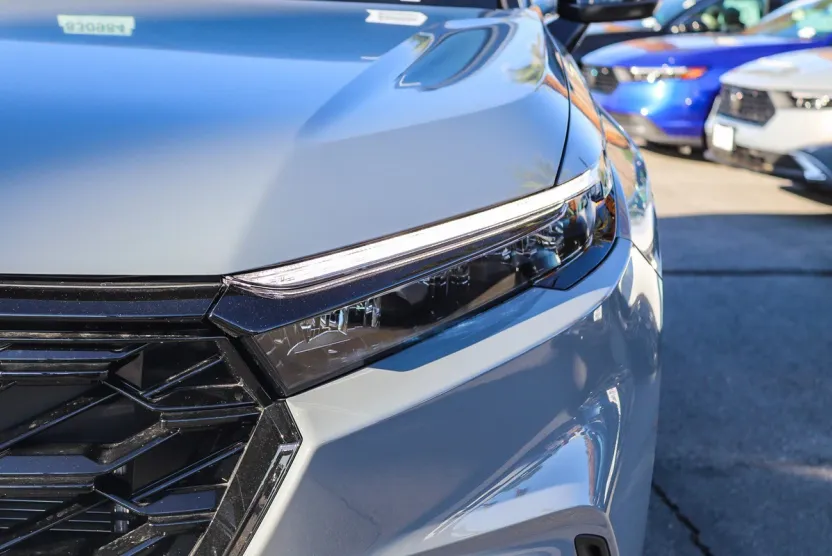 2026 Honda CR-V Hybrid Sport Touring photo 1