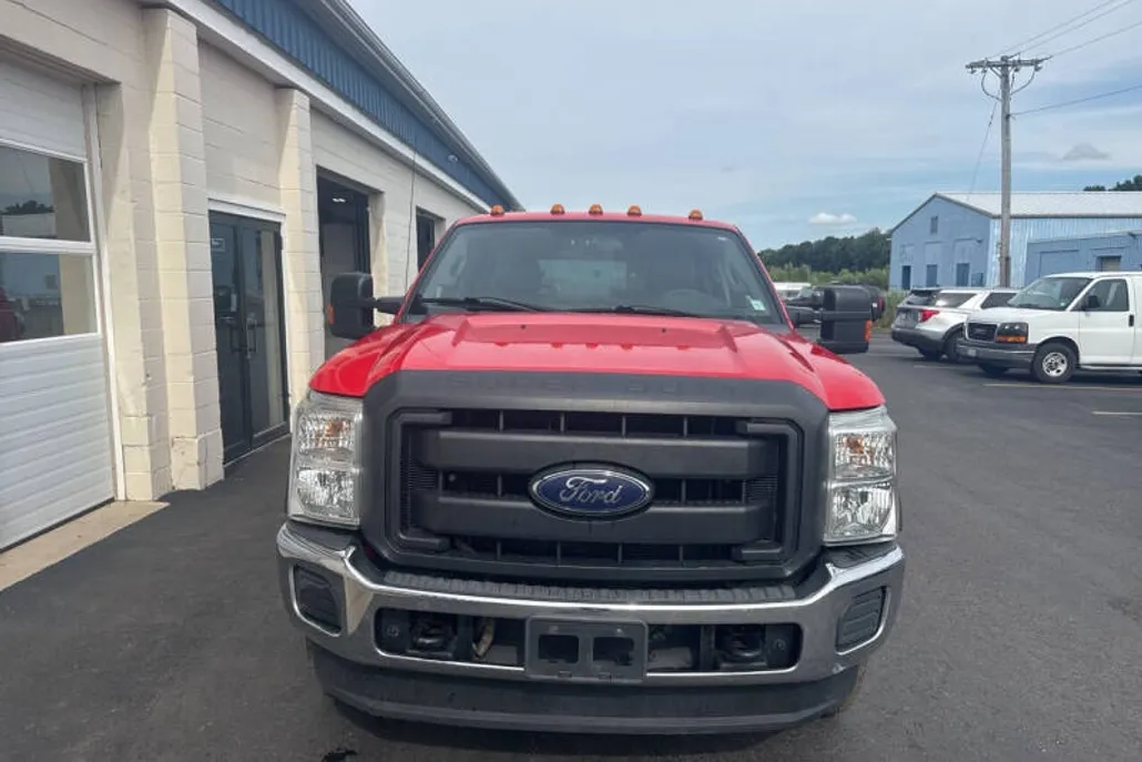 2016 Ford F-250 XL photo 1