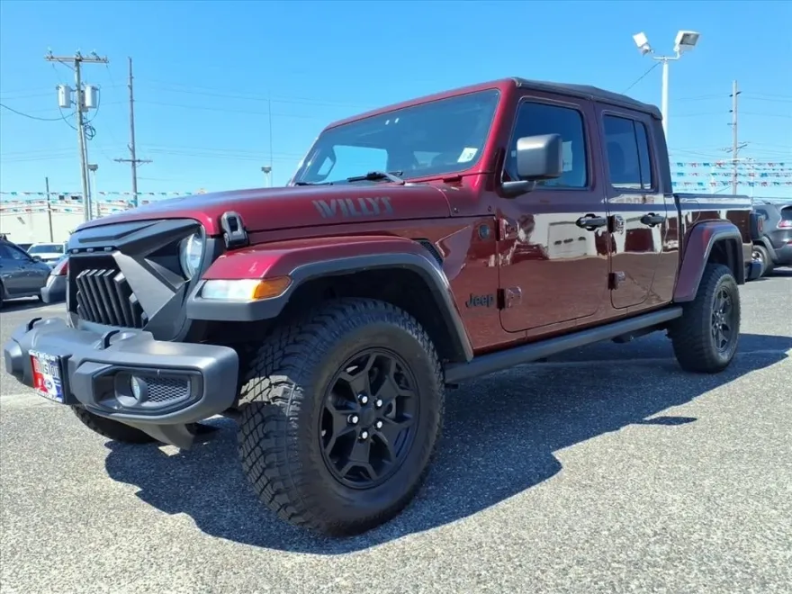 2021 Jeep Gladiator Willys Sport photo 1
