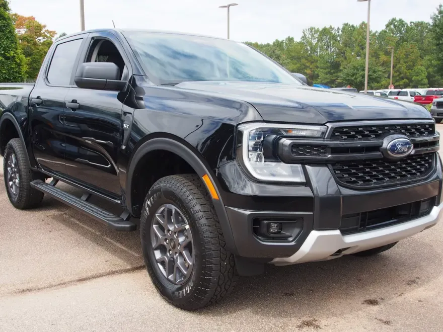 2025 Ford Ranger XLT photo 1