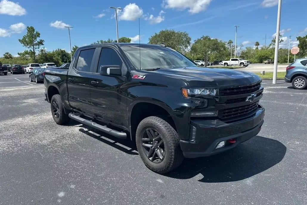 2019 Chevrolet Silverado 1500 LT Trail Boss photo 1
